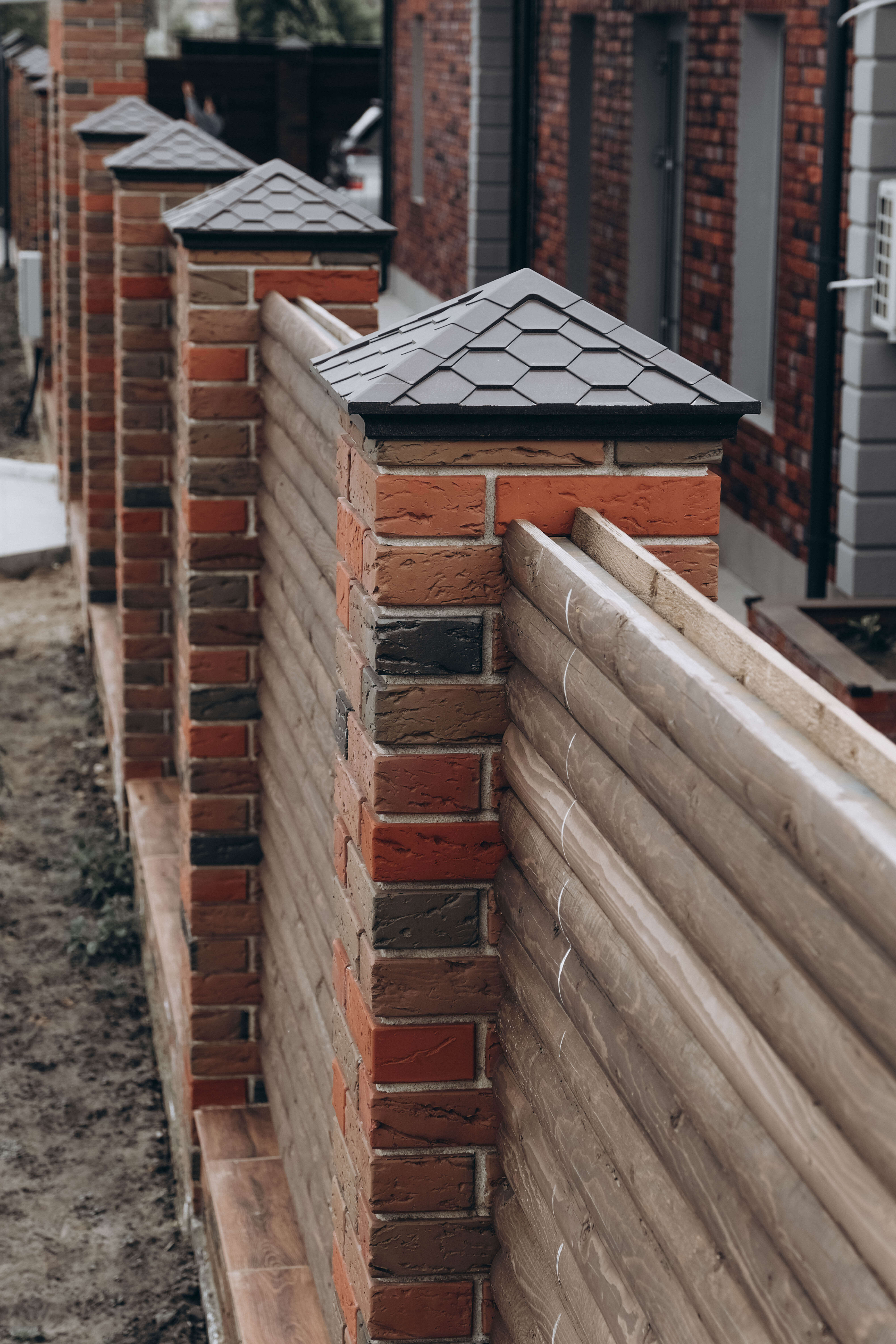 Колпак Zking Эверест Коричневый на столб 1.5х1.5 кирпича (390х390мм) в Владимире фото