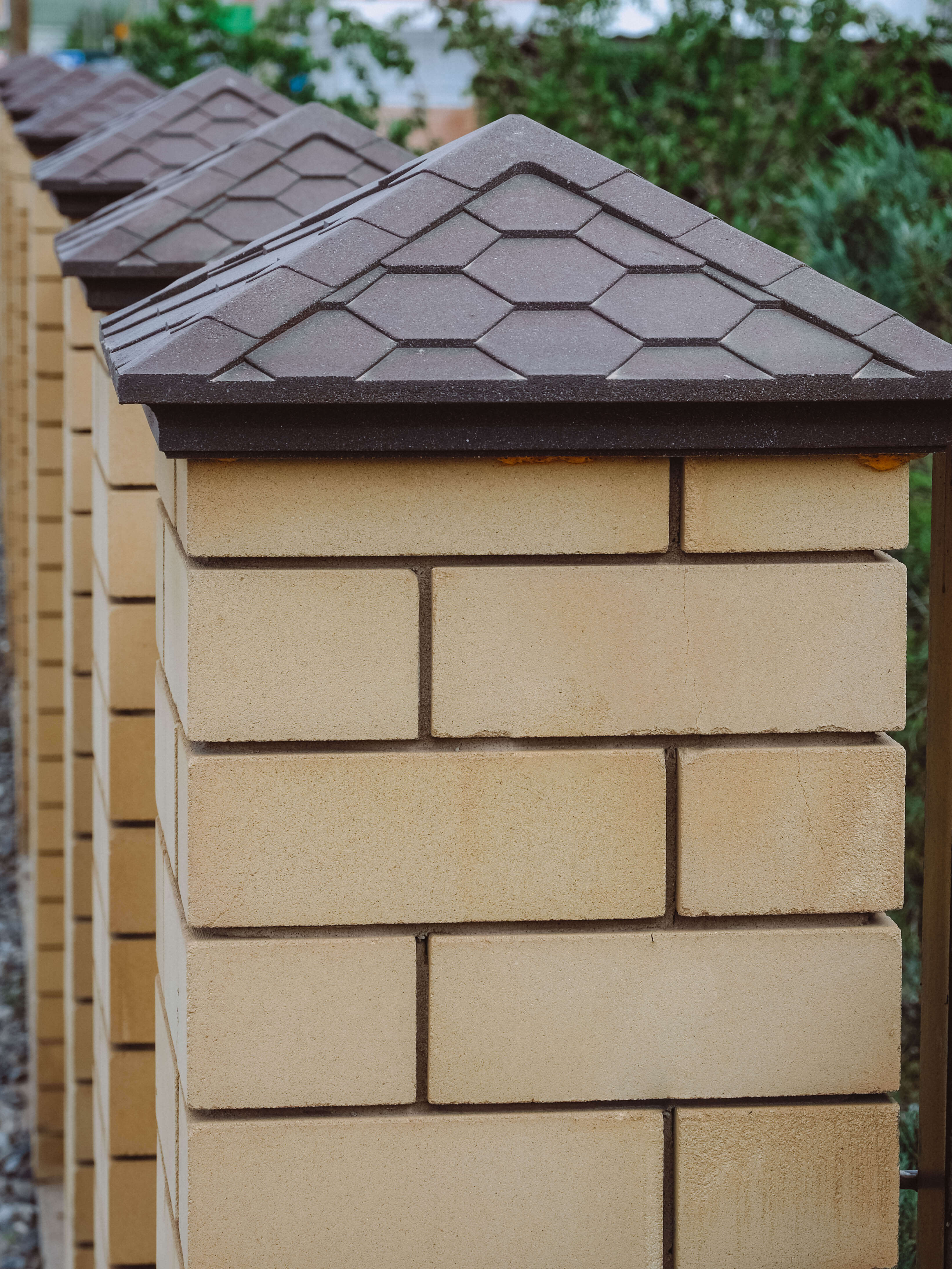 Колпак Zking Эверест Коричневый на столб 1.5х1.5 кирпича (390х390мм) в Владимире фото